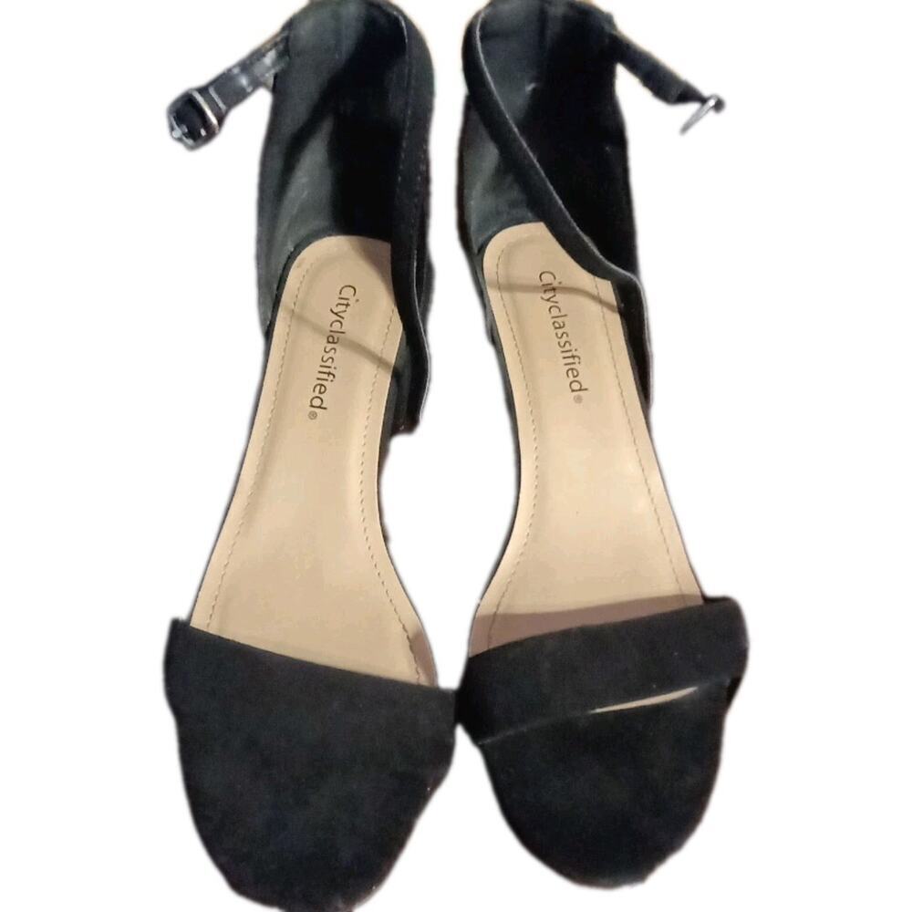 City Classified Open Toe Heels Ankle Strap Size 8 Black Classic